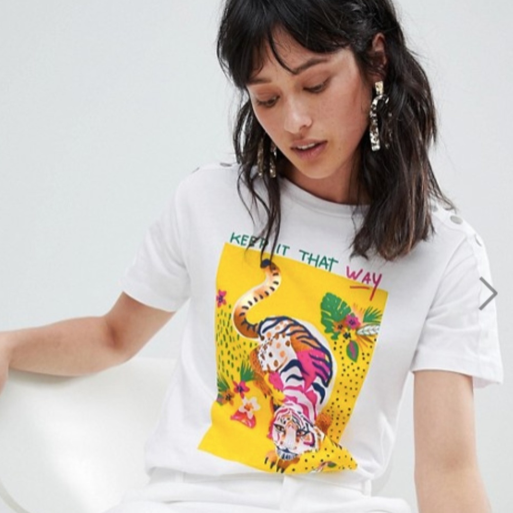 NWT ASOS “keep it that way” tiger tee